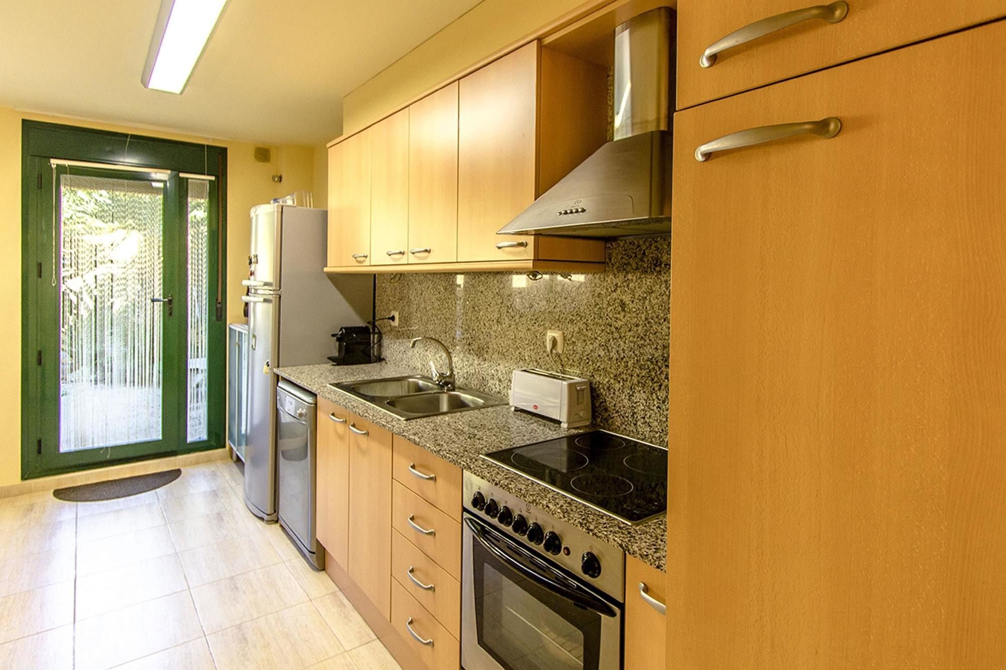 Apartamento House With 3 Bedrooms In Tarragona, With Pool Access, Enclosed Garden Tarragona